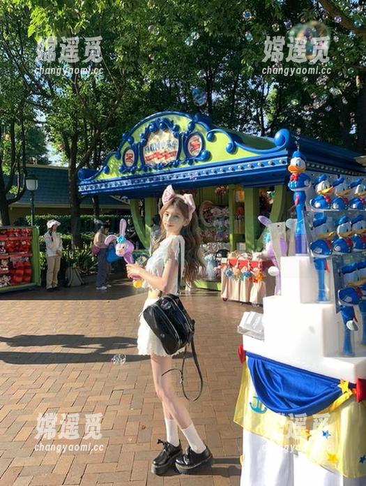 最新17吃瓜网深度解析热门事件背后真相