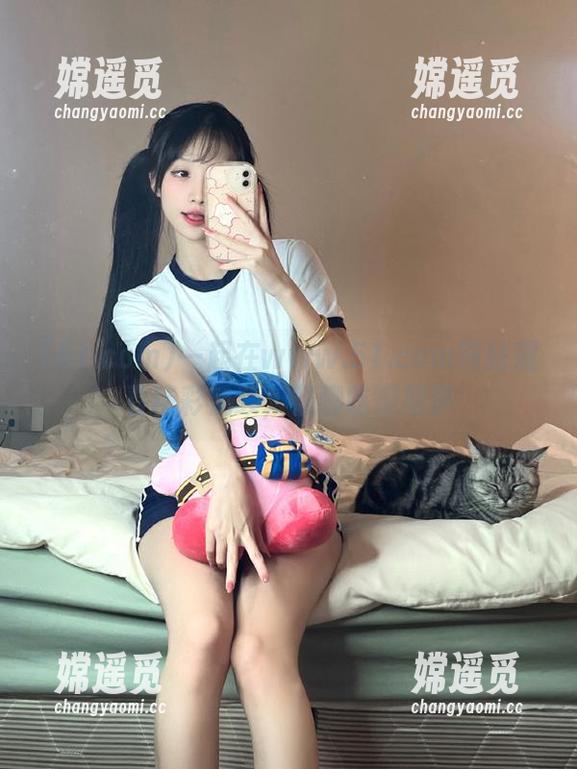 一起在www.51.com网站观看精彩视频，畅聊吃瓜趣事
