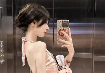 加入“51爱吃瓜”app，快速登录后获取吃瓜达人专属秘诀