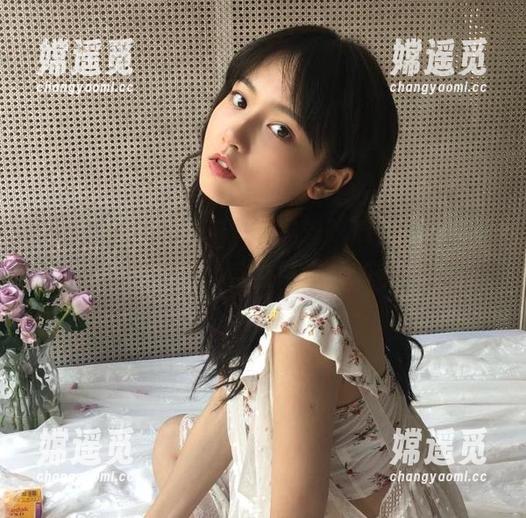 快来下载91黑料吃瓜，发掘明星们的黑料，享受热辣爆料的快感！