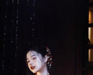 “fuli18.lv”官网盛大发布，让你第一时间获取吃瓜最新消息。