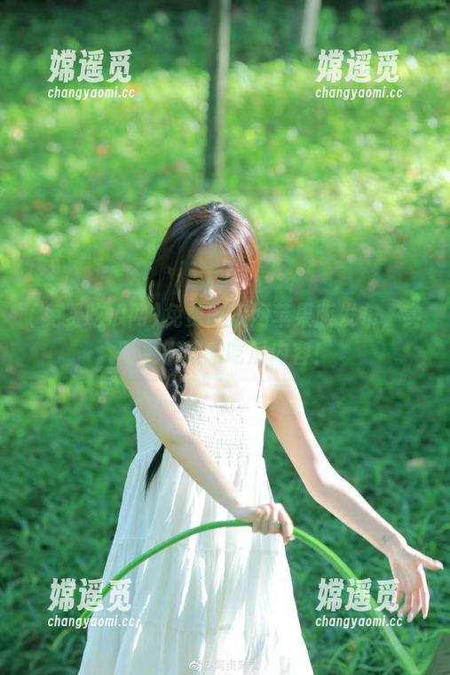 免费吃瓜网苹果版发布，实时更新精彩吃瓜内容！