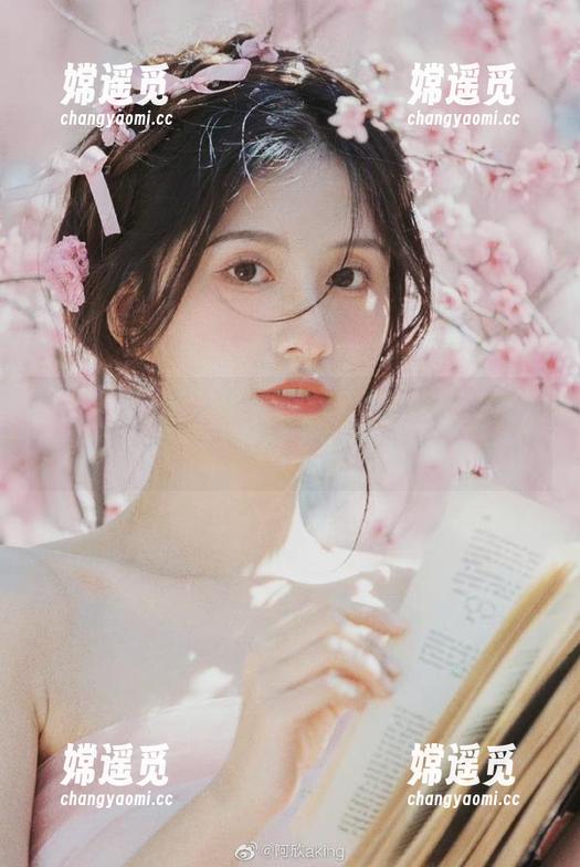 带你吃瓜 在“带你吃瓜”登录后,收藏每一个让你捧腹的精彩瓜故事!