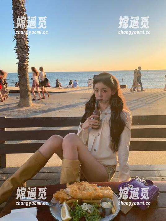快来体验我要吃瓜.cc更新的全新导航，让你随时了解最新八卦动态！