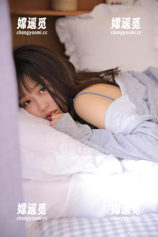 我要吃瓜 加入“我要吃瓜.cc”,享受免费吃瓜体验,了解娱乐圈最新趣闻!