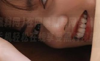 在网曝黑料网导航下，安卓手机轻松在线享受黑料视频！