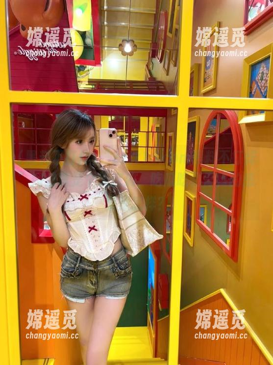 黑料不打烊 “zztt15.com黑料不打烊”网站真是个无底洞,吃瓜吃到胃疼的感觉是怎样?