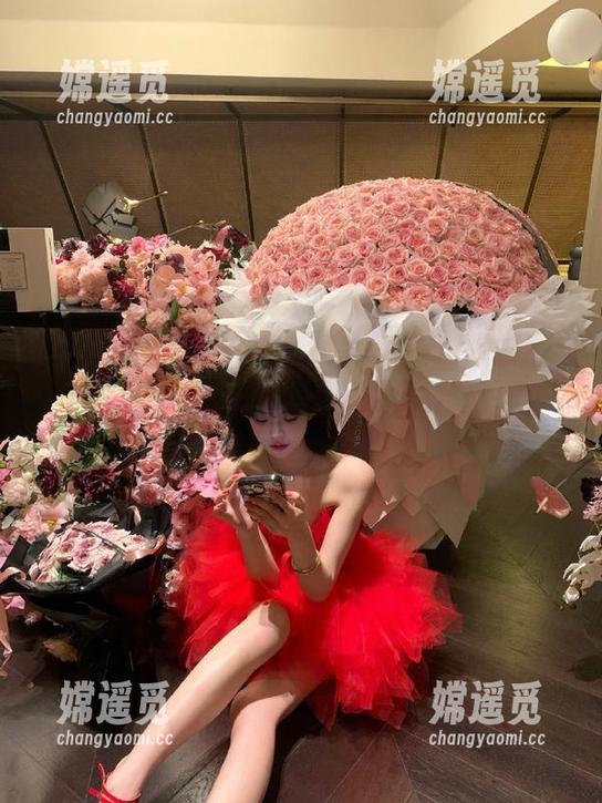 黑料社区 可爱的小编来报到!黑料社区最新官网导航地址,快来围观最新消息吧!
