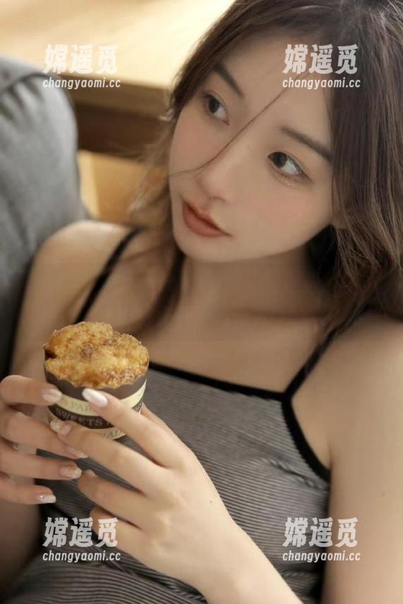 黑料网 黑料网最新回家线路视频入口,畅游在八卦的海洋中